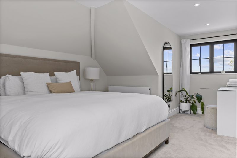 Bedroom- click for photo gallery